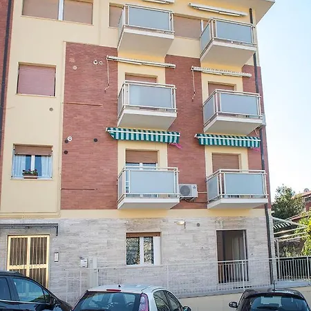 S027 - Sirolo, Nuovo Trilocale Con Terrazzo In Centro * Sirolo