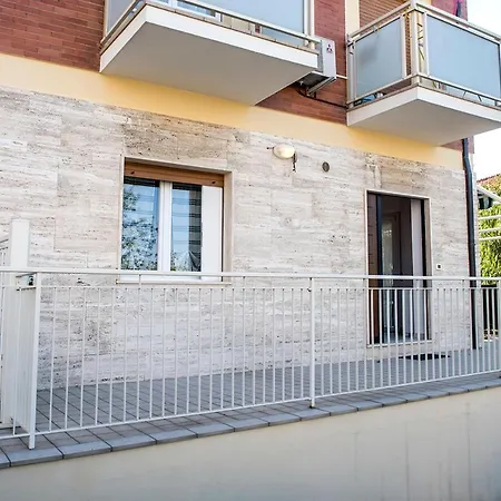 S027 - Sirolo, Nuovo Trilocale Con Terrazzo In Centro Daire Sirolo